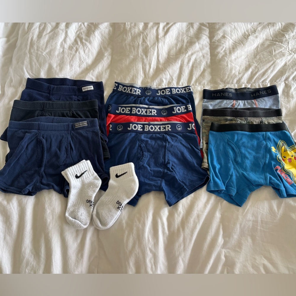 Toddler little boys size small boxer brief underwear Nike socks